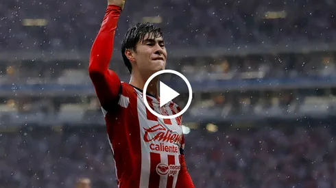 El gesto de la Hormiga González con el Pocho Guzmán.