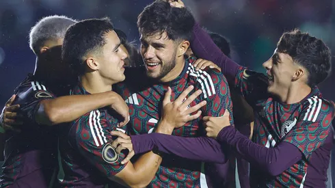 Francisco Méndez celebró el gol pero Concacaf se lo dio en contra al portero de Guatemala