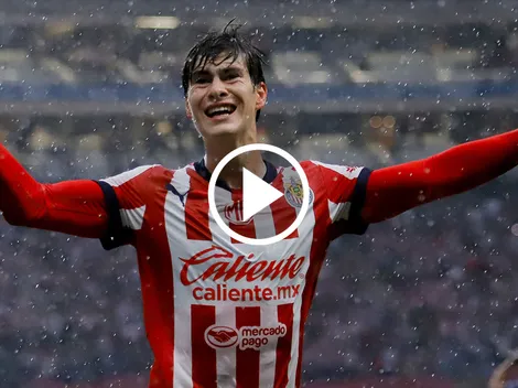 Así celebró la Hormiga González junto a Chicharito su gol en Chivas vs. Mazatlán