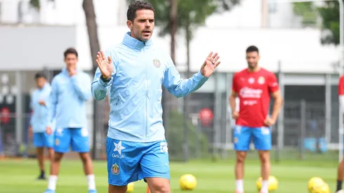 Fernando Gago confirmó el regreso de Isaác Brizuela a la convocatoria de Chivas