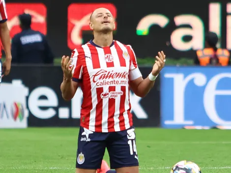 Exigen respeto para Chicharito