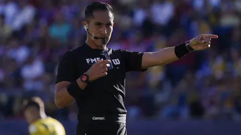 El silbante dirigirá por primera vez en su carrera a Chivas y Xolos en Liga MX