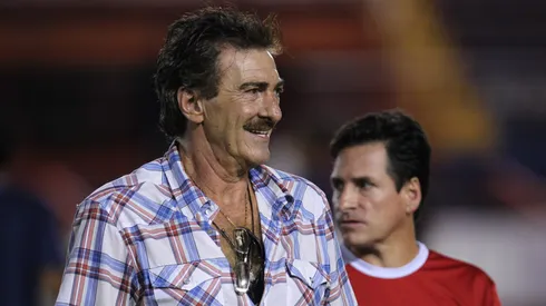 La Volpe ha dirigido a Chivas en dos ocasiones.