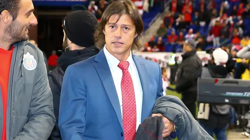 AEK Atenas de Matías Almeyda podría golpear las finanzas de Chivas.