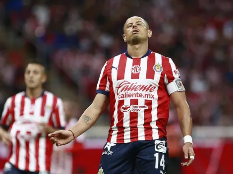 Chicharito, el principal señalado por esta terrible estadística de Chivas