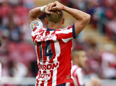 Los desastrosos números de Chicharito ante Toluca