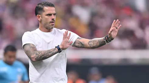 Fernando Gago "perdonó" a un jugador de Chivas.