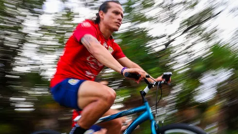 Chivas aceleraría la adquisición de un seleccionado mexicano ante la inminente salida del Oso González