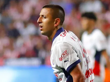 ¿Cuánto dinero quedaría para Chivas si se va Piojo Alvarado?