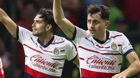 Chivas toma decisiones de mercado con sus futbolistas.