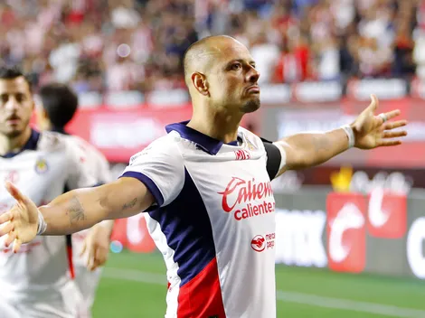 Chicharito reveló lo que hace tras quedar fuera del juego de Chivas vs. Tigres