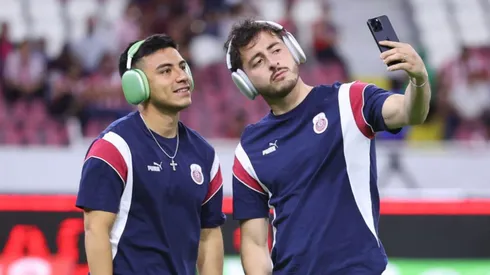 Mozo y Beltrán previo a un juego con Chivas.