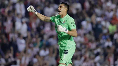 Raúl Rangel fue la figura de Chivas en las victorias sobre Querétaro y Mazatlán