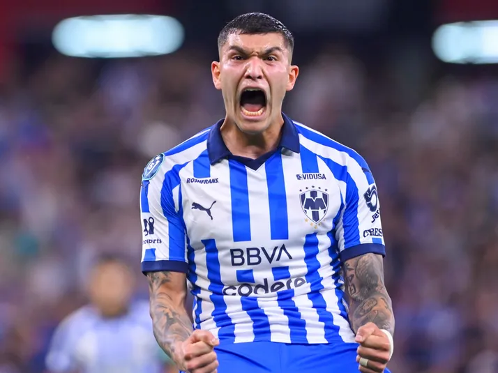 Cinco delanteros que se le escaparon a Chivas