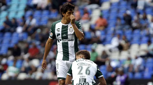 Macías nuevamente lesionado.