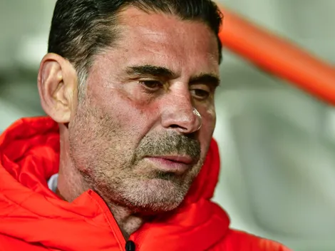 Afición de Chivas reaccionó al fracaso de Fernando Hierro en Arabia