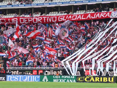 Afición de Chivas explotó por el concierto en el Akron