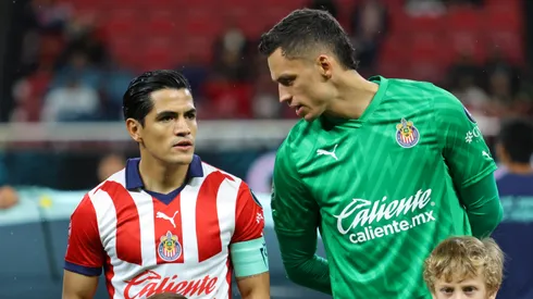 ¿Chapo y Whalley se van de Chivas?