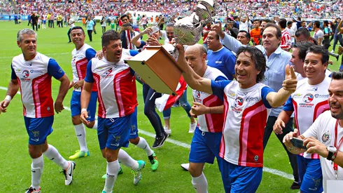 Camilo Romero hizo historia en el Rebaño.