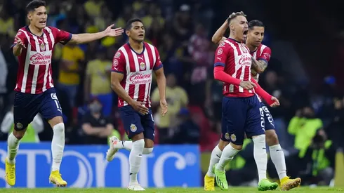 Comentaristas se lanzan contra Chivas y lo demeritan ante América: ¡NO TIENE JUEGO!