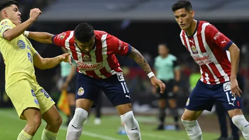 ¿INTERCAMBIAR CAMISETAS?: La indignación de la leyenda de Chivas antes del Clásico Nacional