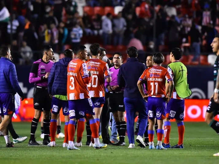 ¿Quién será el silbante en la visita a Puebla?