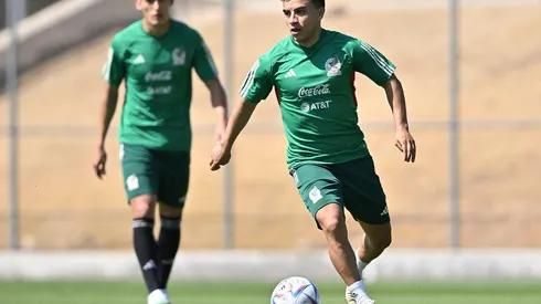 Fernando Beltrán y Jesús Orozco Chiquete fueron dos de los tres titulares de Chivas que dispuso Cocca en su primera alineación