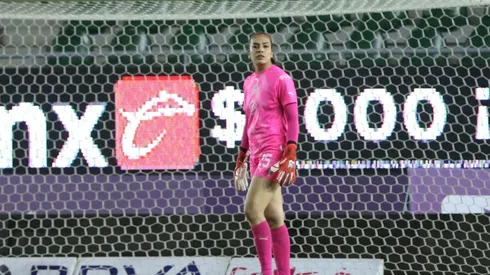 Karol Contreras no tuvo inconvenientes en su debut y su ataque le aportó dos tantos más a la goleada