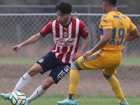 Cayó el invicto pero mantiene el liderato