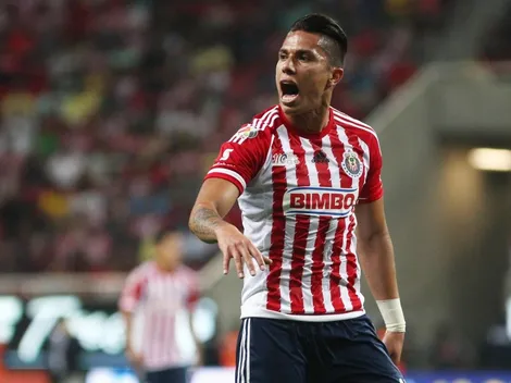 Salcedo no se pude decidir: ¿Chivas o Tigres?