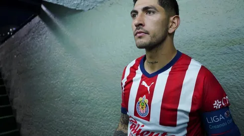 Víctor Guzmán compartió con un grupo de chivahermanos a las afueras de Ciudad Universitaria