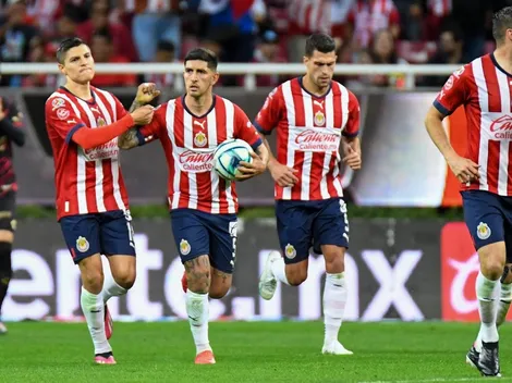 Le amargó el debut al Piojo Herrera