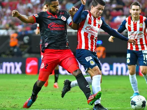 Pocho sella la primera victoria en casa