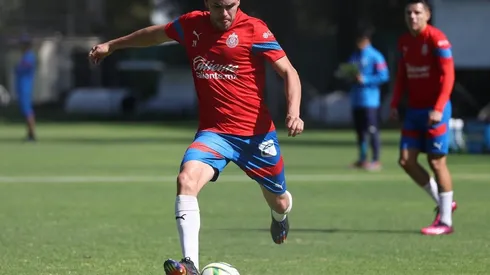 Los rojiblancos trabajaron este jueves la definición de centros en Verde Valle con una notable ausencia