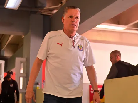 Peláez aconseja a Yon de Luisa sobre la labor del director deportivo