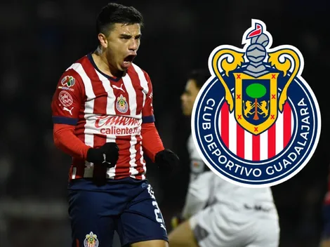 Gran detalle del Nene Beltrán con un niño