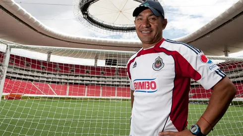 Ignacio Ambriz, el técnico que fracasó con Chivas está cerca de ser el nuevo técnico de la Selección Mexicana