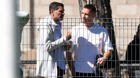 Santiago Ormeño sigue negociando su salida de Chivas y no es a Pumas ¡YA NO ESTÁ CONTENTO!