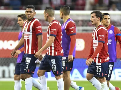 Explota la afición y activa Fuera Paunovic