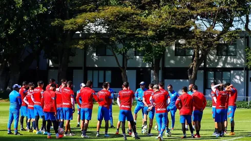 El cuerpo técnico de Veljko Paunovic priorizará en el ataque a Ronaldo Cisneros y Daniel Ríos