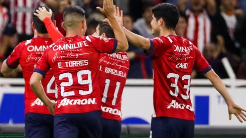 ¡Llegaron los Reyes Magos a Chivas! Aparecen registrados los refuerzos y podrían jugar en el debut ante Monterrey en el Clausura 2023