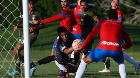 Guadalajara comenzó su pretemporada con la visita a Colima FC en Isla Navidad a finales de noviembre