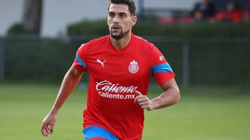 ¿Cuándo debutarán los refuerzos Víctor Guzmán y Daniel Ríos con Chivas?