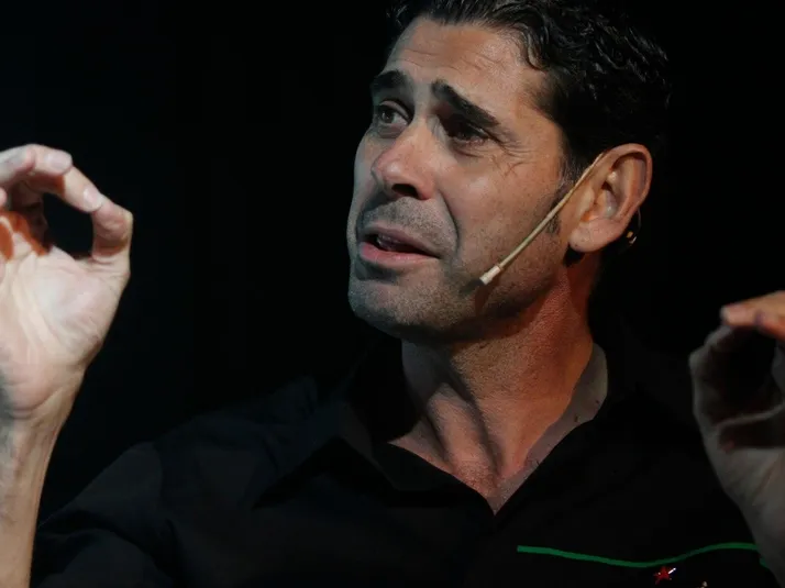 El fúrico lado oscuro de Hierro | Video