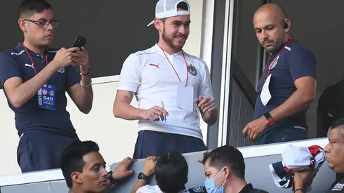 ¡SE VA! Las advertencias que evadió Jesús Angulo en Chivas le costarán su salida para el Torneo Clausura 2023