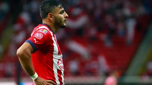 ¿FUERA DE CHIVAS? Alexis Vega no jugará en el debut de la Copa Sky contra Mazatlán