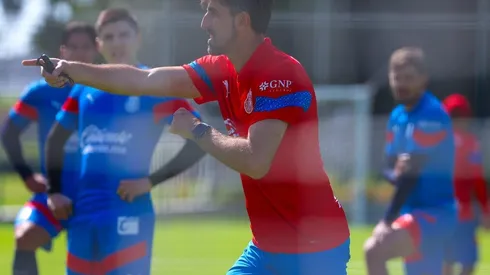 Paunović reconoció en la conferencia de prensa que impuso pautas europeas a la pretemporada rojiblanca