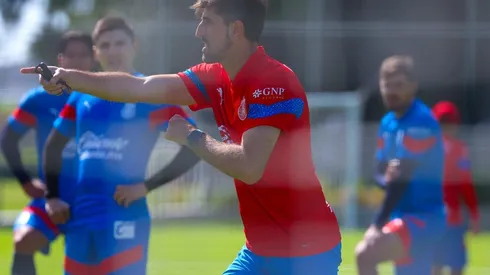 Paunović ya trabaja con varios elementos en la posición que Alexis Vega dejará vacante en la alineación