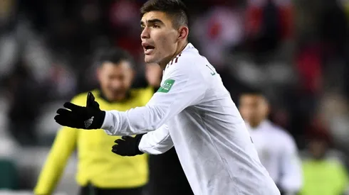 Lo que pagaría Chivas por Johan Vásquez