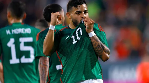 Cadena de TV cambió el apellido a Alexis Vega